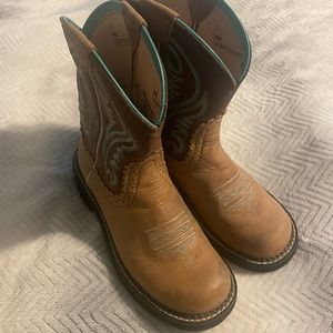 Women’s Ariat Fatbaby cowboy boots size 7.